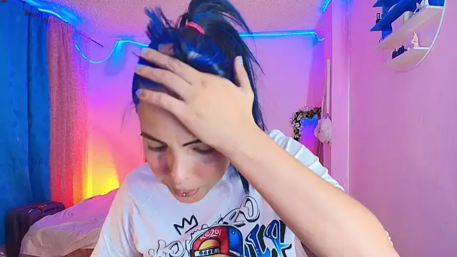 Snapshot of MiSofialeal chatting on 02-20-26, 06:08 MiSofialeal online show from 02-20-26, 06:08