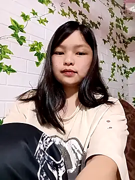 XoiXoi232 online show from 04-09-26, 01:27