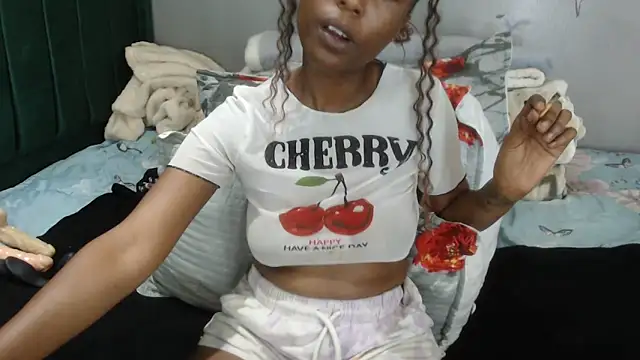 blueyXxX online show from 09-20-25, 01:56