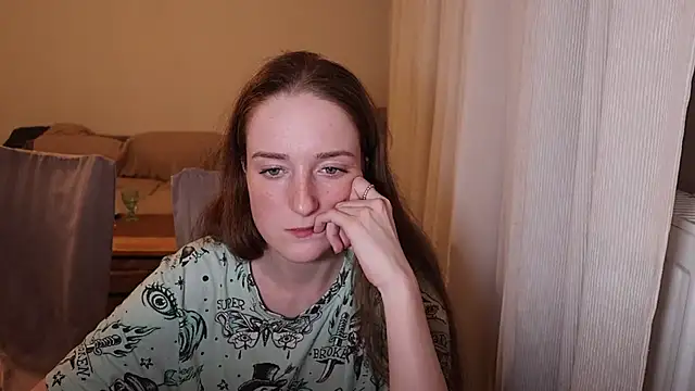 Snapshot of Tanywish chatting on 11-28-25, 03:09 Tanywish online show from 11-28-25, 03:09