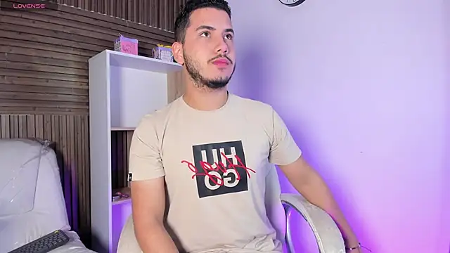 Axel grey  online show from 10-09-25, 12:03