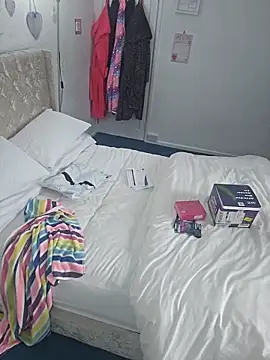 Snapshot of Angeldelightt chatting on 12-20-25, 01:29 Angeldelightt online show from 12-20-25, 01:29