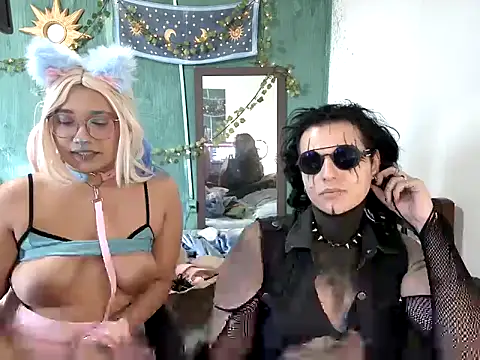 Angel Duck online show from 09-09-25, 08:19