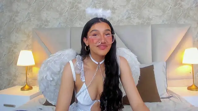 ValentiinaCruz online show from 10-30-25, 10:10