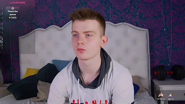 Happydeimos online show from 04-18-26, 09:37