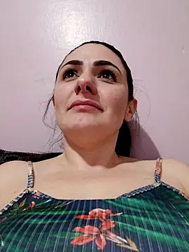 Snapshot of _SexyPetite_ chatting on 10-15-25, 02:22 SexyPetite online show from 10-15-25, 02:22