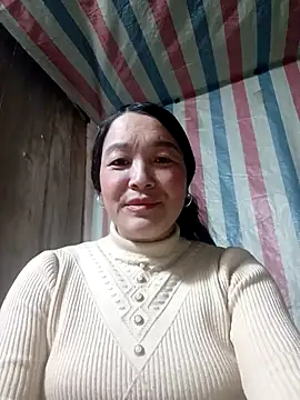 Snapshot of Bliss_rose chatting on 01-08-26, 01:24 Bliss rose online show from 01-08-26, 01:24