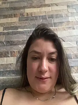 Snapshot of Abby-LS chatting on 05-08-26, 02:11 Abby-LS online show from 05-08-26, 02:11