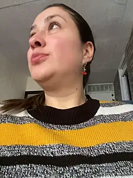 Snapshot of Abby-LS chatting on 05-14-26, 12:01 Abby-LS online show from 05-14-26, 12:01