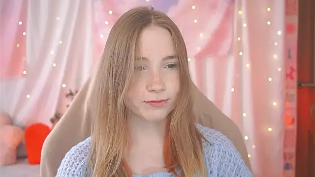 Snapshot of Linaaly chatting on 03-03-26, 06:19 Linaaly online show from 03-03-26, 06:19