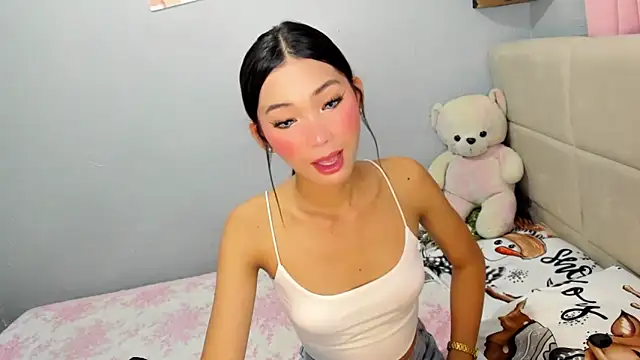 Snapshot of Anne_the_virgin chatting on 12-15-25, 01:26 Anne the virgin online show from 12-15-25, 01:26