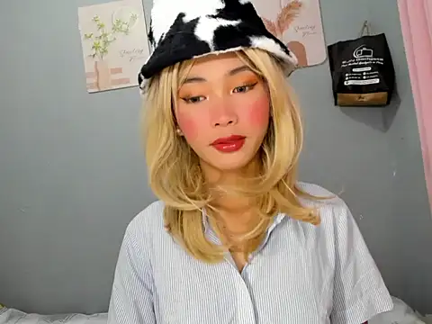 Snapshot of Anne_the_virgin chatting on 02-13-26, 03:57 Anne the virgin online show from 02-13-26, 03:57