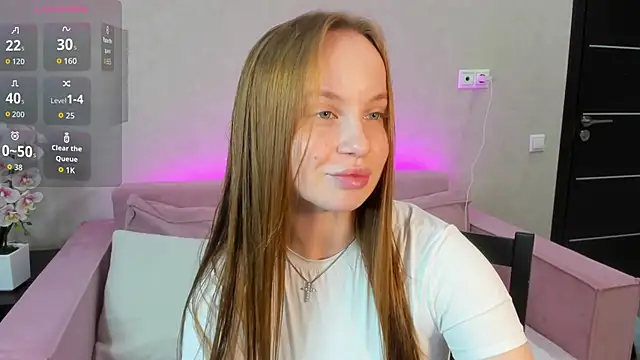 Bunny Luvv online show from 10-08-25, 09:18