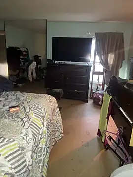 JuicyExxxperience online show from 12-15-25, 02:21