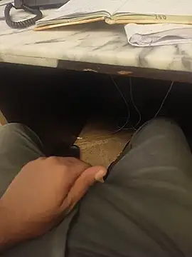 hotboy43339 online show from 07-26-26, 10:00