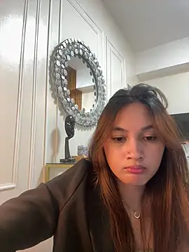 LanySylvia online show from 01-12-26, 03:39