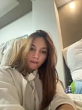 LanySylvia online show from 05-27-26, 03:53