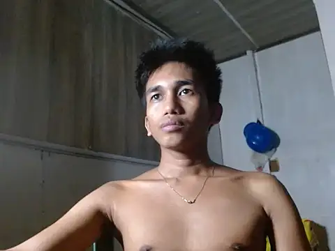 Snapshot of charlie0728 chatting on 10-22-25, 01:11 charlie0728 online show from 10-22-25, 01:11