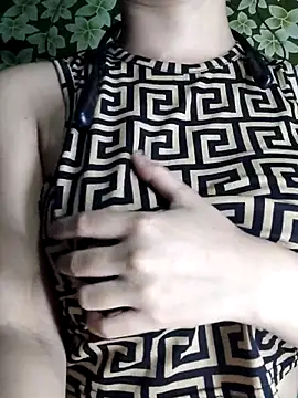 Snapshot of pihu099 chatting on 09-17-25, 01:57 pihu099 online show from 09-17-25, 01:57