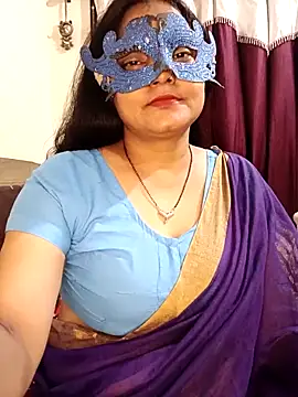 MEERAcle online show from 04-19-26, 02:05