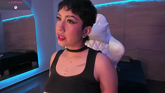 ZahaRose online show from 09-13-25, 06:18