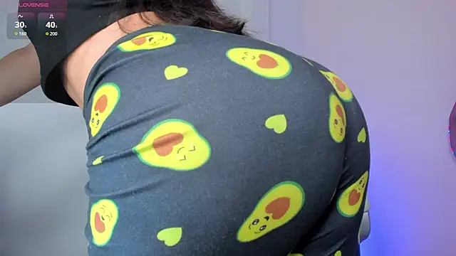 Ariah Walker  online show from 11-15-25, 05:27