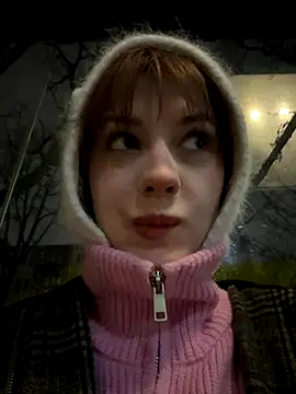 Snapshot of Only_April chatting on 11-13-25, 03:27 Only April online show from 11-13-25, 03:27