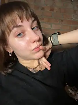 Snapshot of Only_April chatting on 12-03-25, 08:51 Only April online show from 12-03-25, 08:51