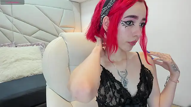 Snapshot of persefone_333 chatting on 09-09-25, 08:52 persefone 333 online show from 09-09-25, 08:52