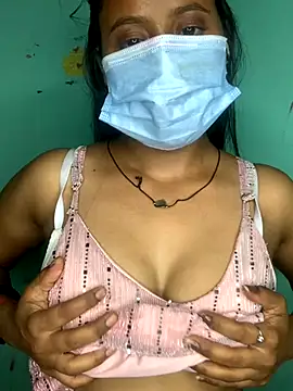 Snapshot of Priya_baby0 chatting on 10-04-25, 06:06 Priya baby0 online show from 10-04-25, 06:06