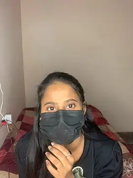 Snapshot of Priya_baby0 chatting on 11-30-25, 05:17 Priya baby0 online show from 11-30-25, 05:17