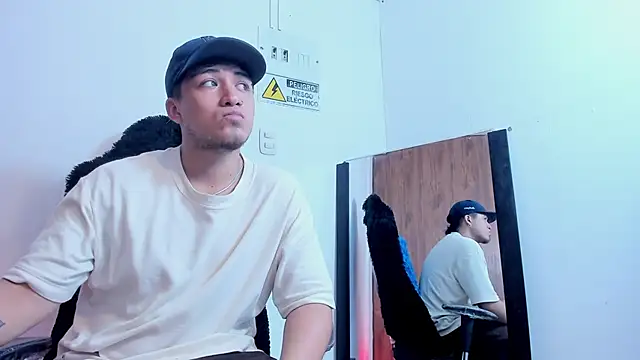 juanmechanic  online show from 09-23-25, 07:28