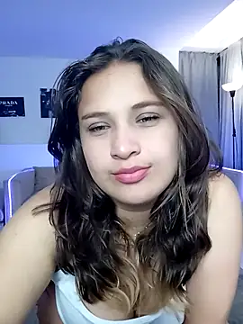 Laureen se online show from 04-21-26, 03:35