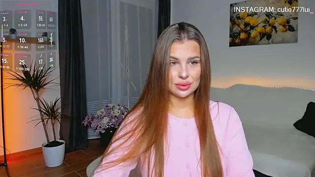Cutie Lui online show from 10-01-25, 05:13