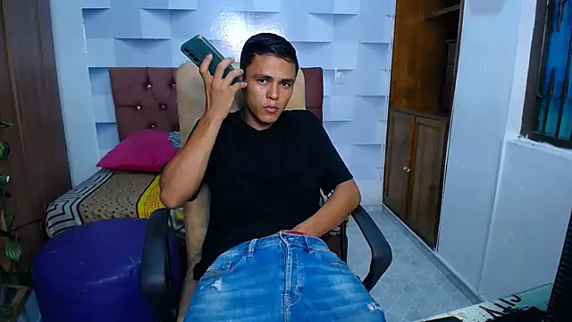 angelss 666 online show from 12-19-25, 03:24