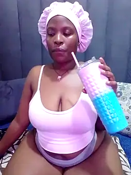 MrsMxx25 online show from 10-16-25, 11:28