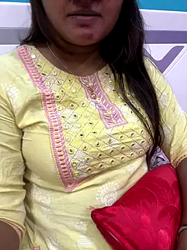 Snapshot of Naughty-Kamini chatting on 10-06-25, 09:56 Naughty-Kamini online show from 10-06-25, 09:56