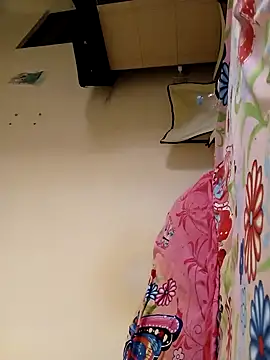 Snapshot of Sondosa3 chatting on 10-14-25, 07:20 Sondosa3 online show from 10-14-25, 07:20