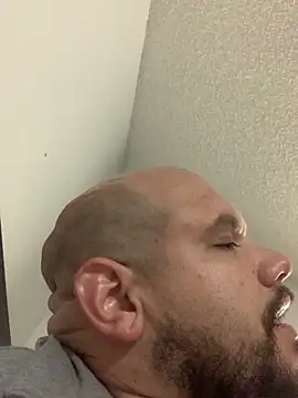 shakeweight online show from 10-20-25, 08:15