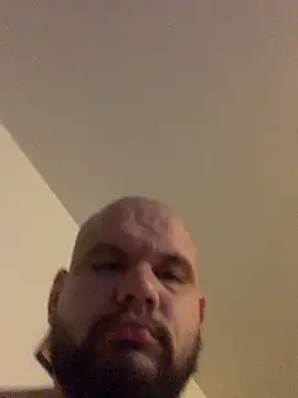 shakeweight online show from 11-20-25, 05:40