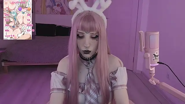 Nana stolass online show from 03-25-26, 08:09