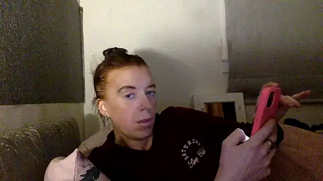 Snapshot of Bellababexox chatting on 06-09-26, 04:13 Bellababexox online show from 06-09-26, 04:13