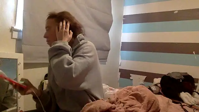 Snapshot of Bellababexox chatting on 06-14-26, 03:58 Bellababexox online show from 06-14-26, 03:58