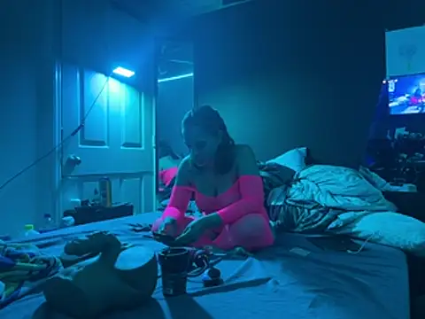 Snapshot of LuisBellaco chatting on 02-21-26, 07:31 LuisBellaco online show from 02-21-26, 07:31