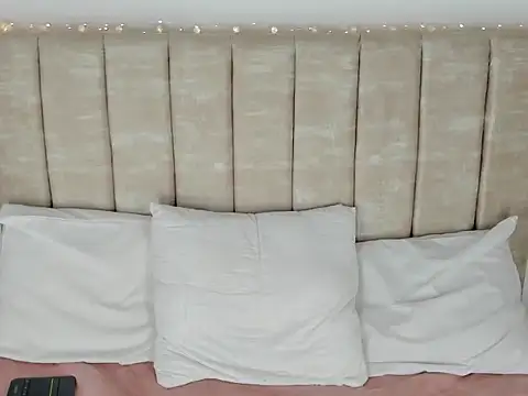 AprilStone1 online show from 03-11-26, 01:17