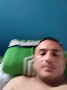 Geral Yeraldyn09 online show from 09-20-25, 09:38