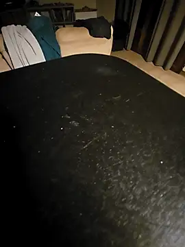 Stingles online show from 03-28-26, 05:07