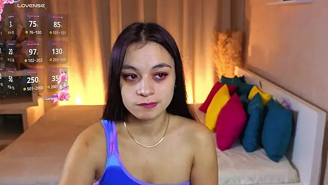 Leila Hefner online show from 09-13-25, 03:39