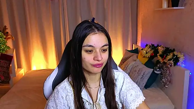 Leila Hefner online show from 12-05-25, 02:42