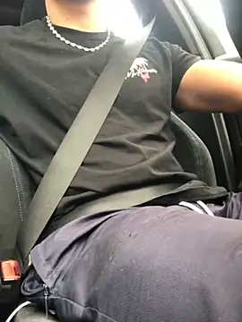 Snapshot of lewis91 chatting on 09-21-25, 09:44 lewis91 online show from 09-21-25, 09:44